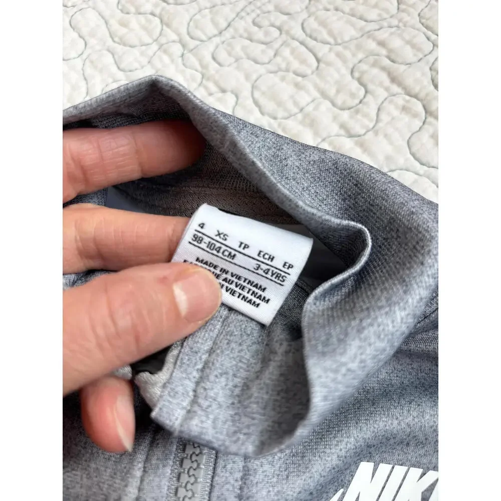 Nike this piece